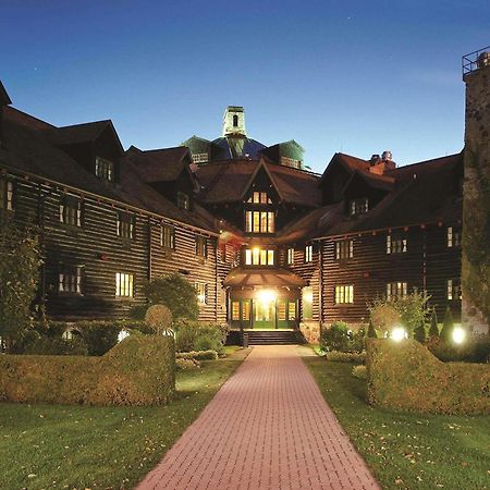 Fairmont Le Chateau Montebello Exterior foto